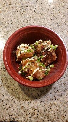 Karaage with mayo and green onion