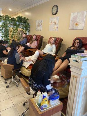 Bridal party pedis