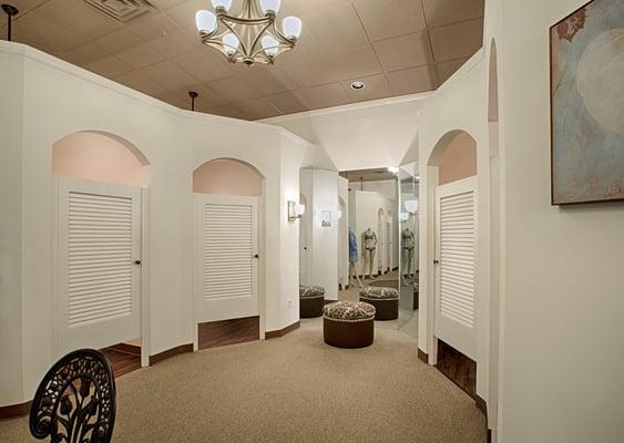 We have 18 fitting rooms ready to accommodate all our customers!