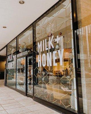 Beautiful window sign on the front of the cafe