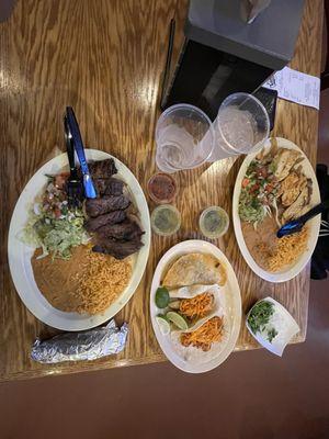 Beef plate, tacos