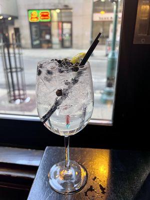 Signature Gin & Tonic