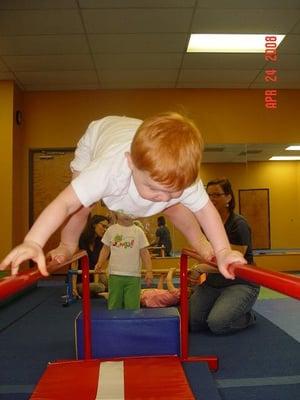 Reid on the parallel bars