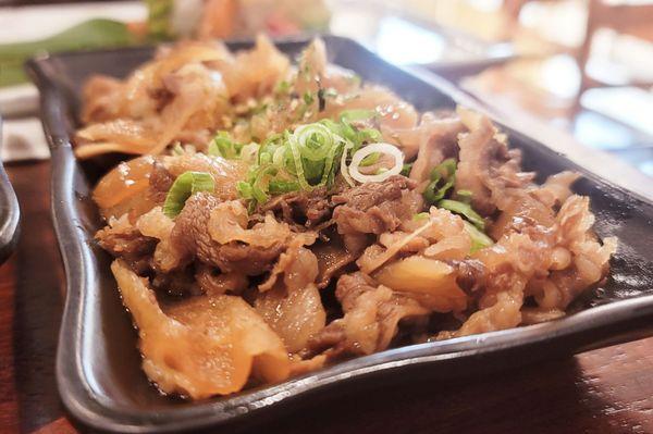 EXTRA BEEF (GYUDON)  plate we ordered on the side.