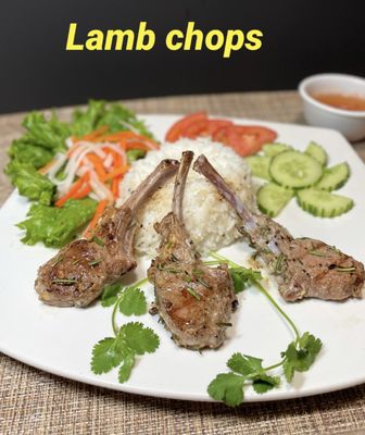 Marinated Grilled Lamb Chops W/ Rosemary & Garlic butter Sauce