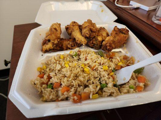 Wings w/fried rice