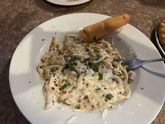 Chicken fettuccine Alfredo