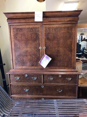 $165 awesome tv Cabinet with Dresser drawers!