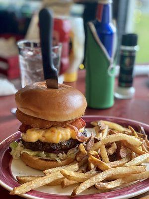 Low Country Burger- Burger cooked to order topped with bacon, fried green tomato and pimento cheese served with homemade hand cut fries!!