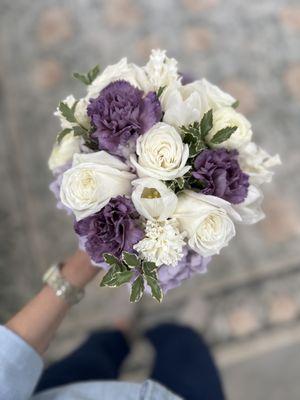 Current Trend: Hand-Tied Bouquets for Prom