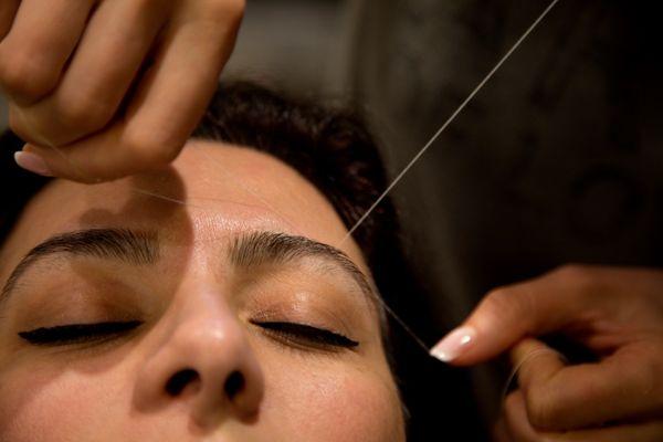 Eyebrow Threading service