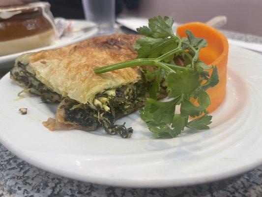 Spinach pie (appetizer size)