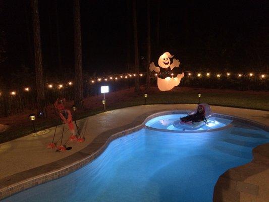 Halloween fun in a Kokohani pool spa combo