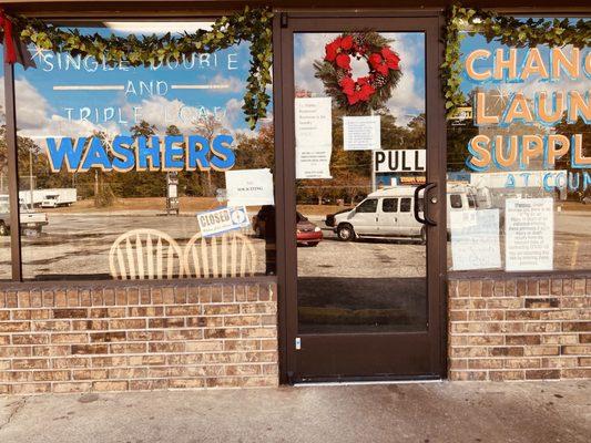 Front of roses laundromat