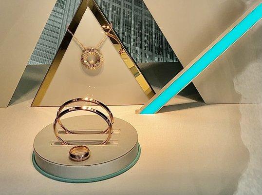 Tiffany & Co Atlas collection in 18k rose gold.  Classic