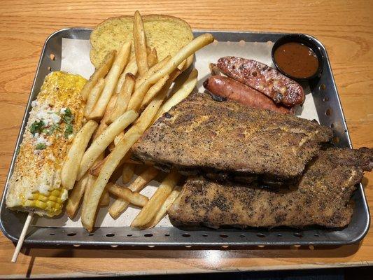 05/03/2023 - ultimate smokehouse combo w/ 2 orders ribs & sausages $25.99