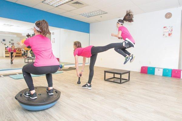 Individualized exercise & injury prevention for girls! Photo by Emily Teresa Photography.