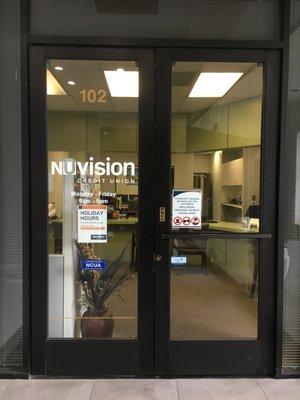 Mission Hills Branch, Front Door