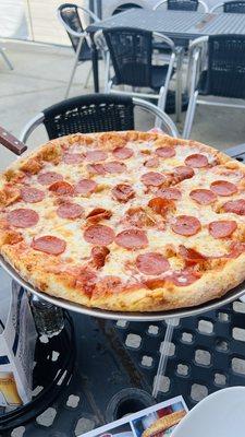 Pepperoni pizza