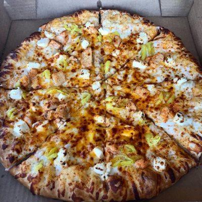 Large Buffalo chicken pizza add cream cheese