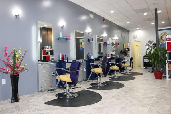 Vivi Hair Studio