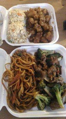 Delicious 1 item lunch combo ! Orange chicken and broc beef