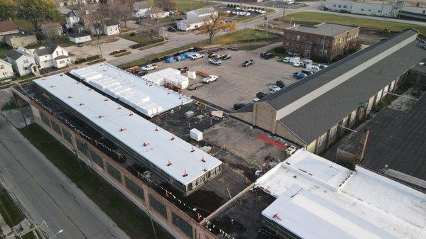 Large industrial flat roof project