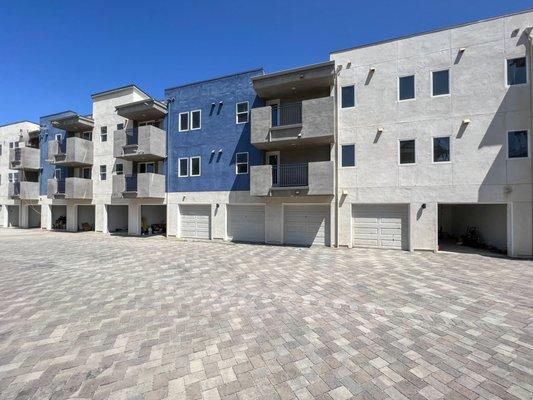 Overlook on 9th apartments exterior building view