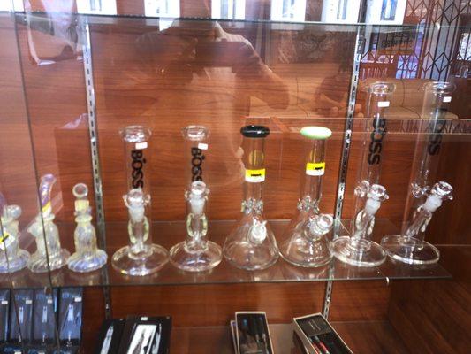 Now water pipe available at Euphoria Vapor Outlet with decent prices