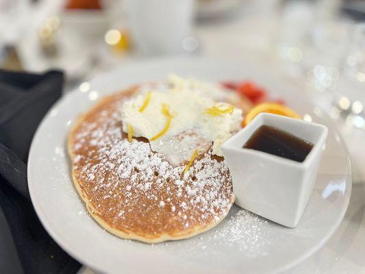 Oh my oh my!  The lemon ricotta pancakes are uplifting !  Make you feel good all over and dance the happy dance !