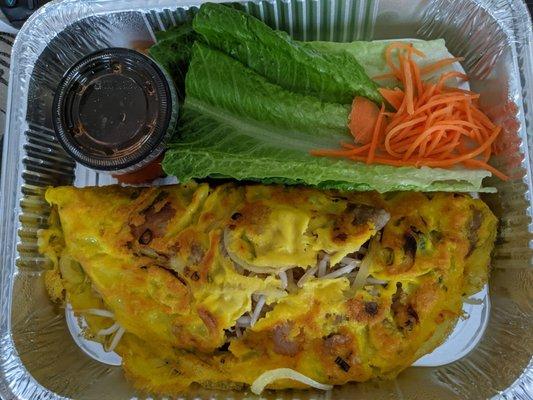 Vietnamese crepe aka banh xeo