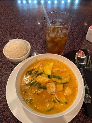 Red Curry w/ chicken