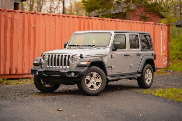 Jeep wrangler unlimited for rent