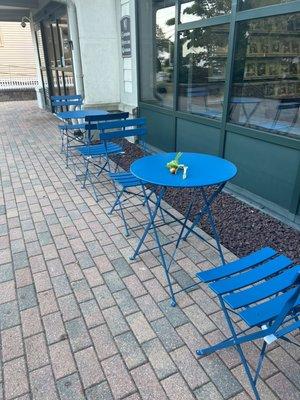 Bistro seating at Babylon Library