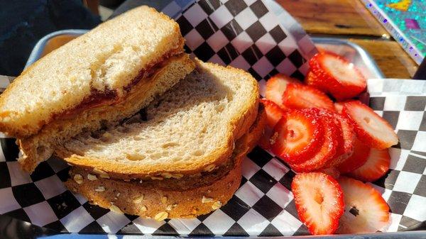 Kids peanut butter and jelly with fruit