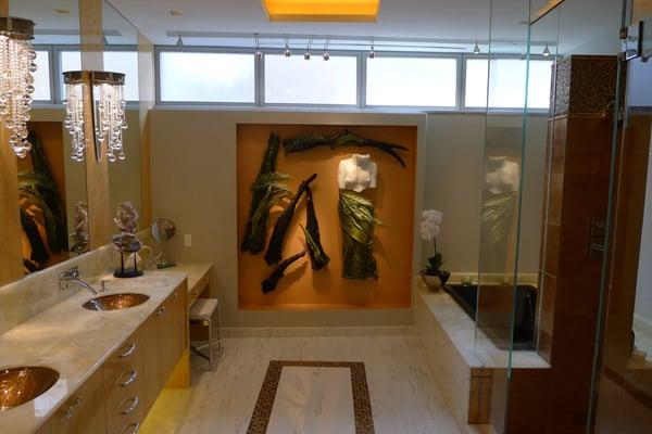 Master bath in contemporary Lincoln Pak home