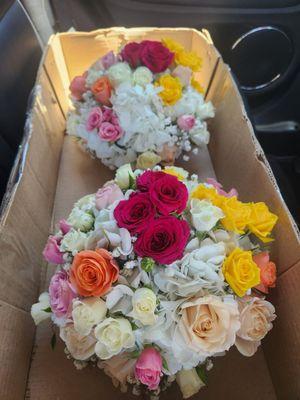 Centerpieces for a family celebration