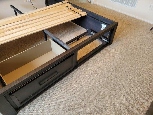 Delivery day! Both footboards were damaged -- see my other photos for details. Read my review!!!