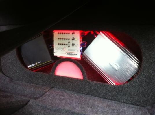 Custom Amp Install Dodge Charger.