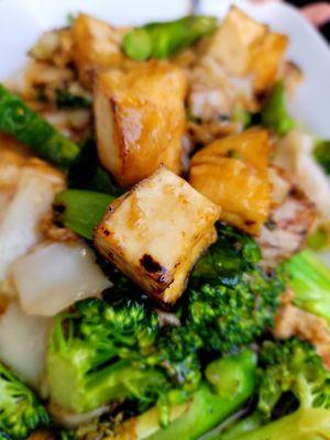 Pad see ew with tofu