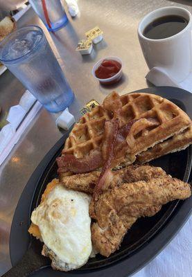 Chicken Bacon & waffle