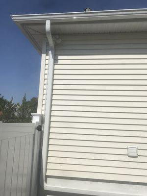 Atlantic Seamless Gutters