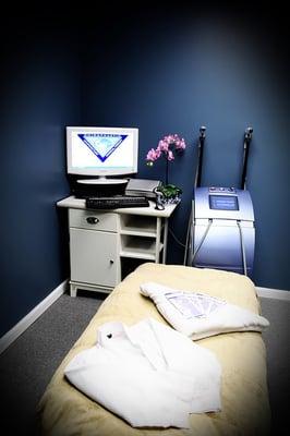 Cosmetic treatment room for Alma Accent RF laser