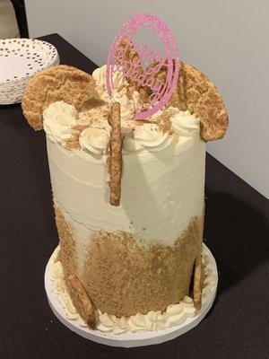 Now THIS is a cake!!! #SnickerdoodleCake