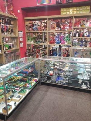 Our Grinders, Hookahs, and Jewelry Scales among the wide selections available