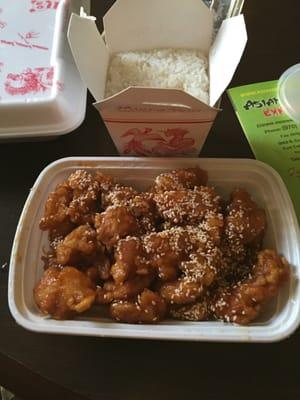 White rice and sesame chicken - but no fork.  :(