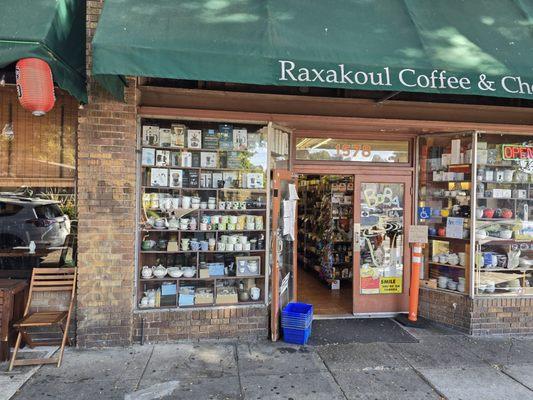 Raxakoul Coffee & Cheese