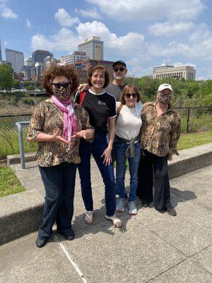 Great photo opp while driving around the Nissan Stadium.  Funny gals!!!