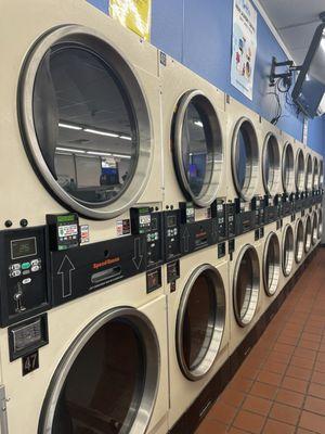 Sparkle City Laundromat