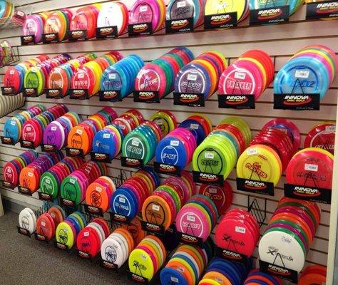 We buy & sell golf discs!